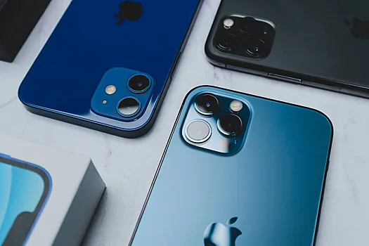 Приложения на iPhone разрешат скачивать с сайтов разработчиков