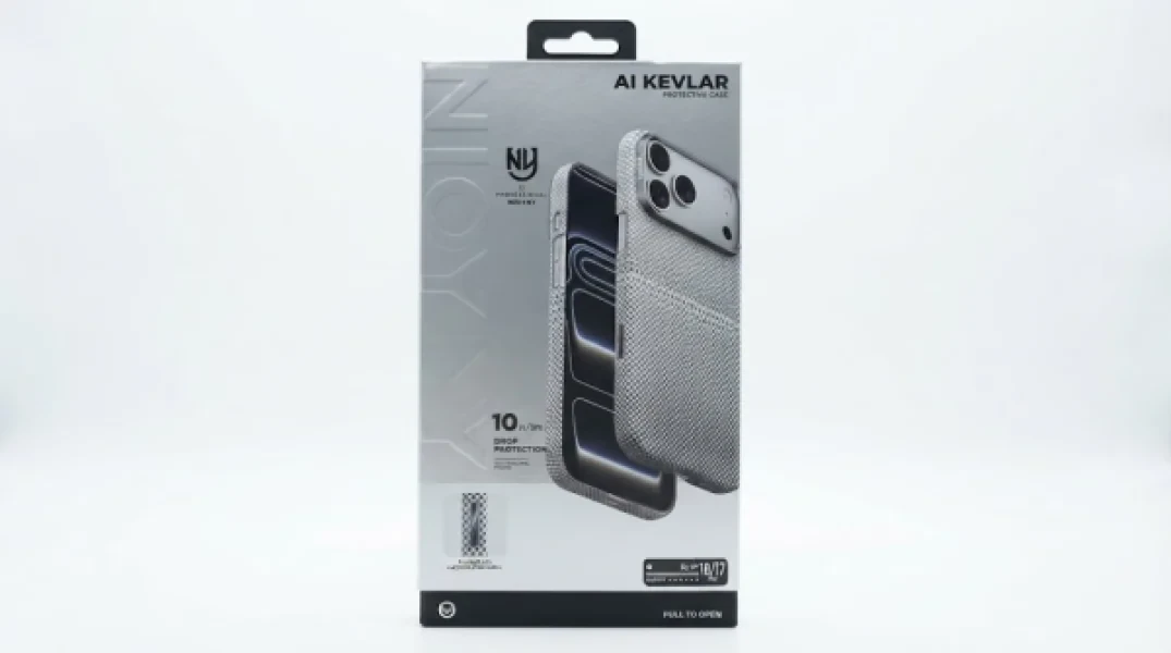 Чехол Njoyny с MagSafe для iPhone 17 Pro / 18 Pro под карбон (Silver)