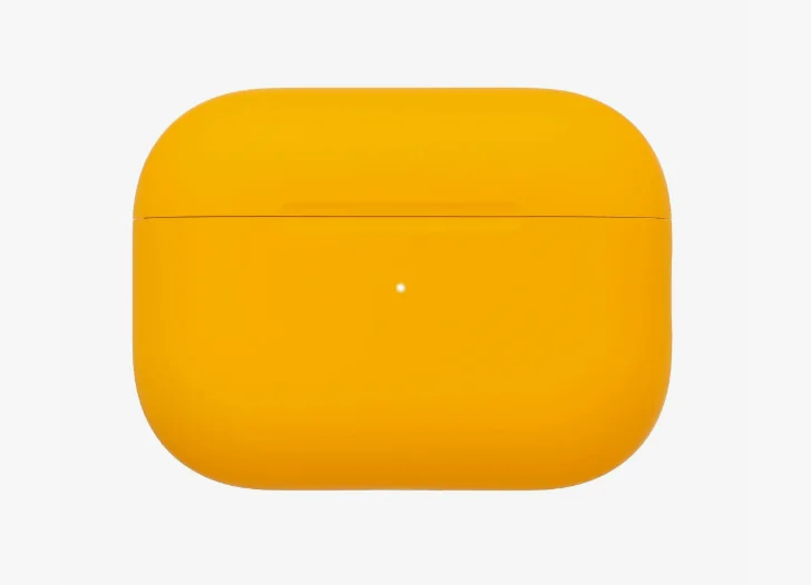 Silicone case for AirPods 4 желтый