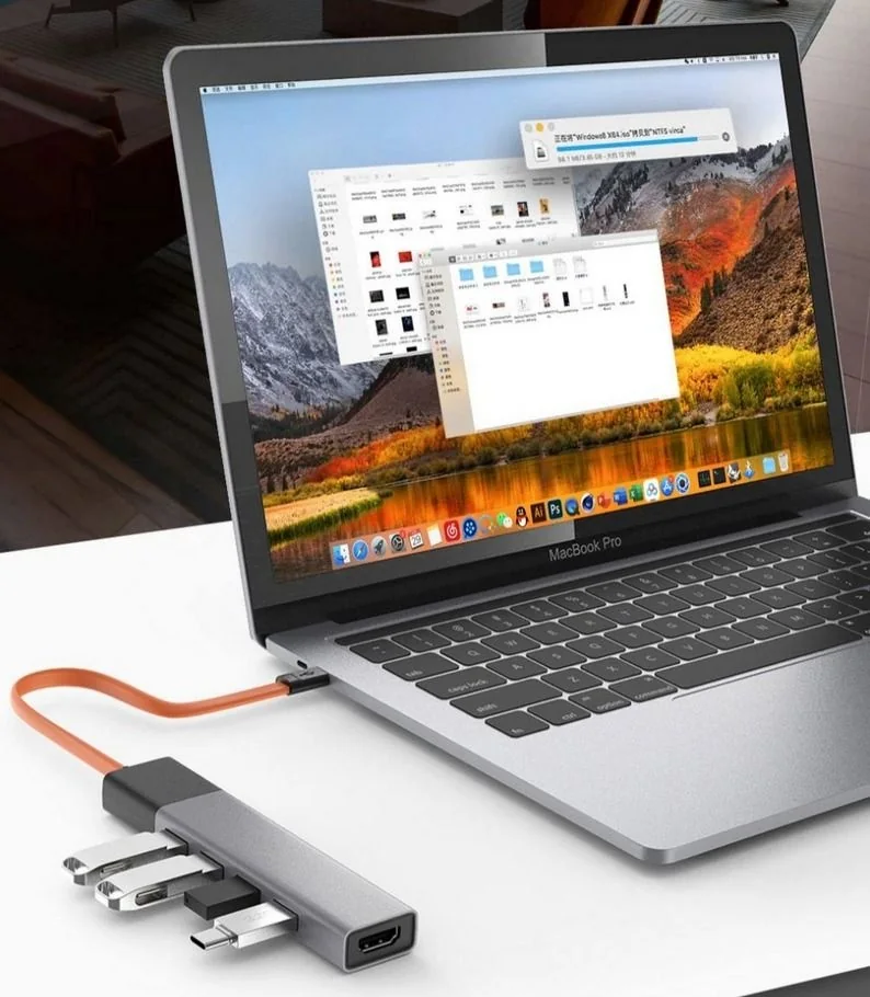 Адаптер MIIIW Type-C HUB Adapter 5 in 1, 3х USB 3.0 HDMI 4K 1x Type-C PD MWCMA05
