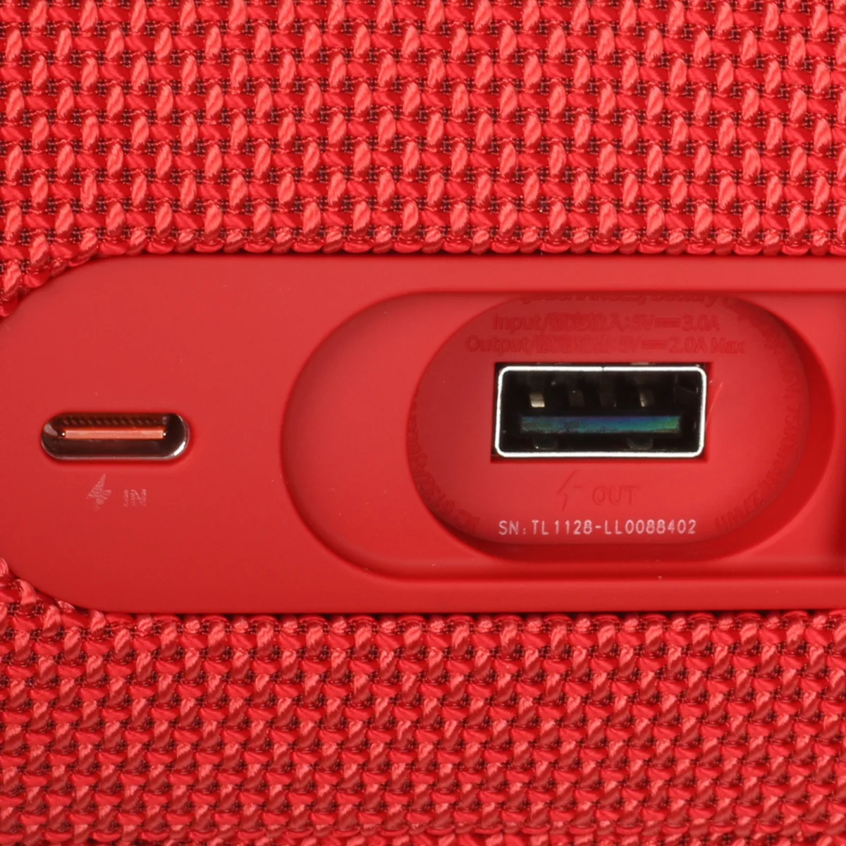 Портативная колонка JBL Charge 5 красный