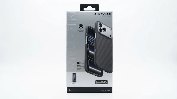 Чехол Njoyny с MagSafe для iPhone 17 Pro / 18 Pro под карбон (Black)