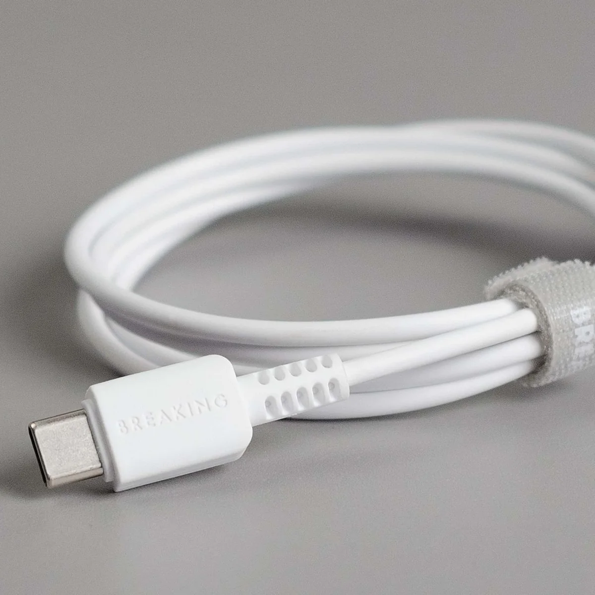 Кабель Breaking Classic USB-C - UCB-C 60W, 1m, белый