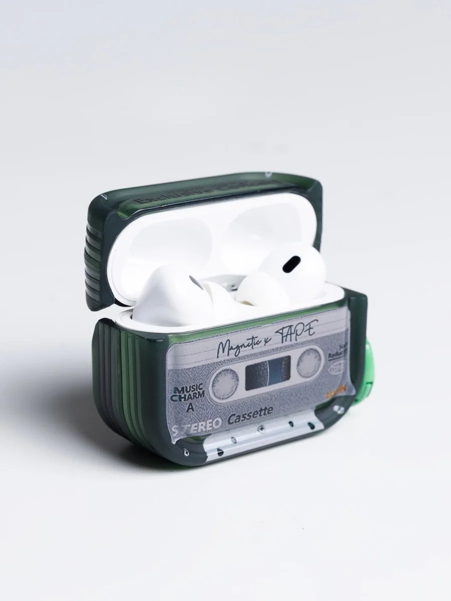 Пластиковый чехол для AirPods 2 зеленый
