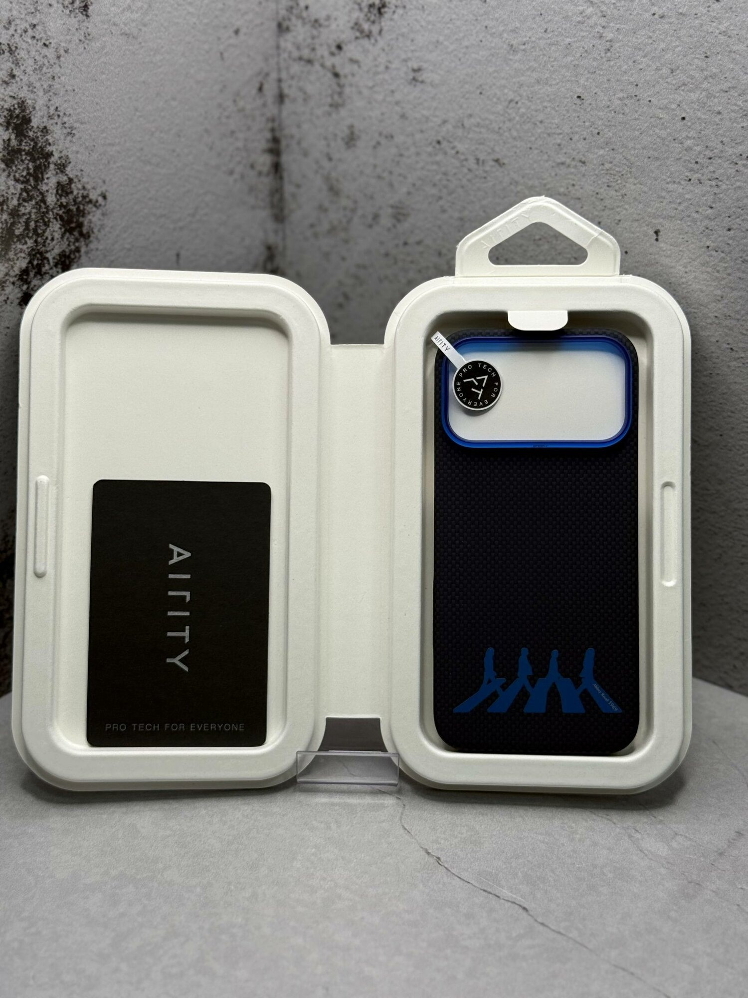 Чехол Airity Abbey Road 1969 iPhone 17 Pro / 18 Pro (Blue)