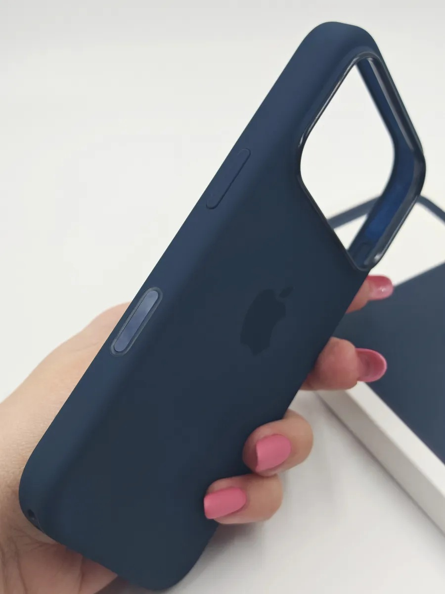 Чехол Silicone Case 17 Pro/18 Pro темно-синий (лого)