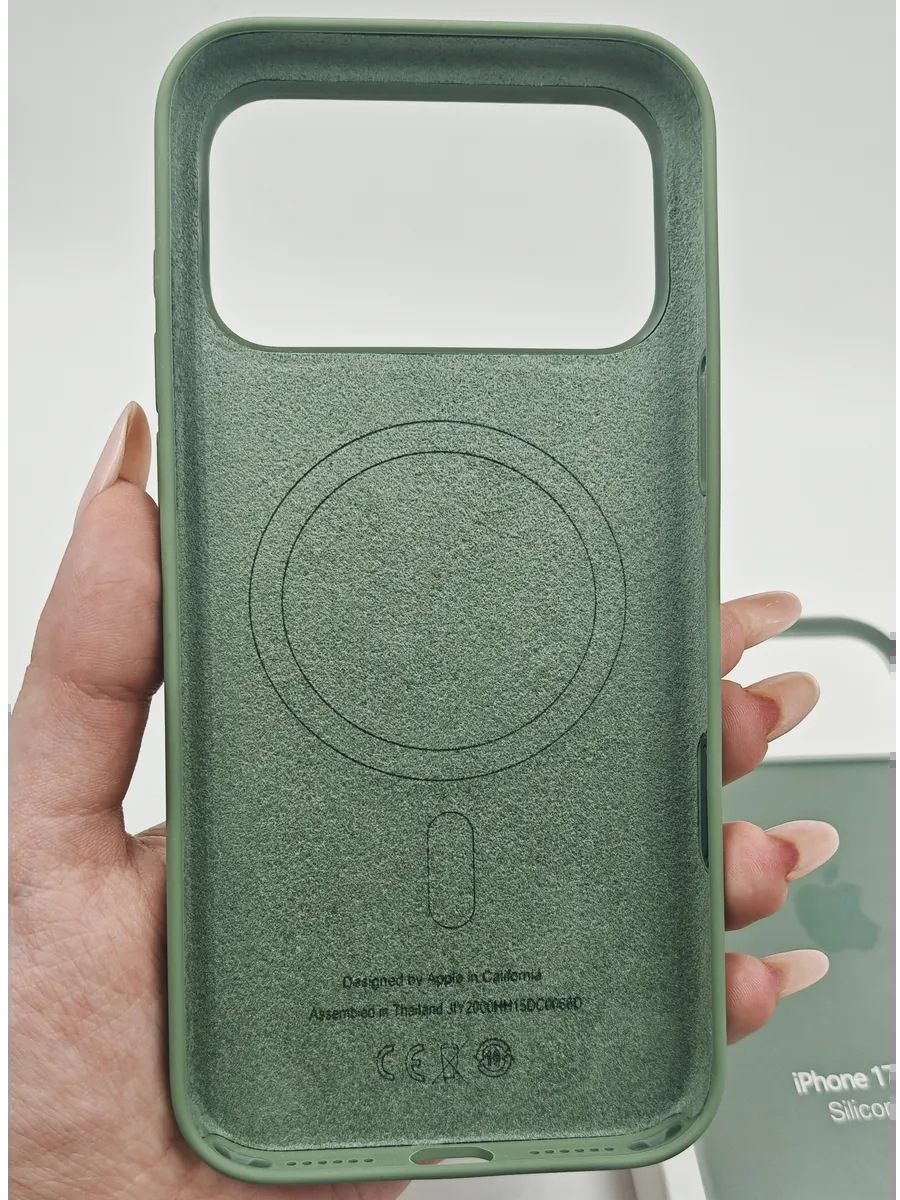 Чехол Silicone Case 17 Pro/18 Pro темно-зеленый (лого)